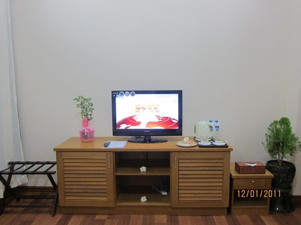 Myat Taw Win Hotel Naypyidaw Bagian luar foto