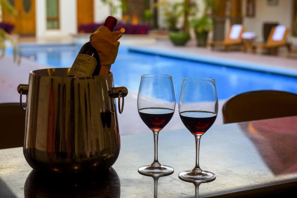 Myat Taw Win Hotel Naypyidaw Bagian luar foto