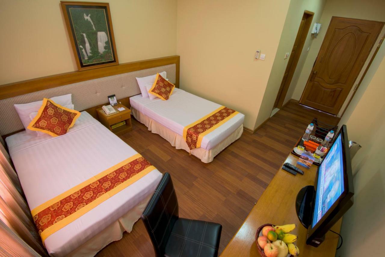 Myat Taw Win Hotel Naypyidaw Bagian luar foto